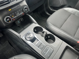 Ford Kuga 4x4 2.0 Diesel 140 CP An 2021 - imagine 18