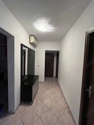 Apartament cu 3 camere, et 1, zona Sagului - imagine 3