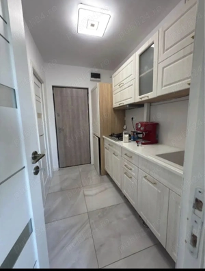 Închiriez în regim hotelier  - imagine 4