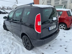 Skoda Roomster 1,2 fabr 2011   192000 km stare perfecta - imagine 4