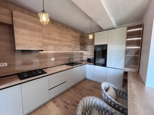 Apartament 3 camere, 80.80 mp, zona Centru - imagine 4