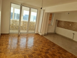 vanzare apartament  - imagine 17