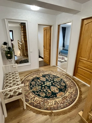 Casa de inchiriat la 2 minute de Brasov - Sanpetru - imagine 7