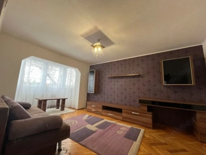 Etaj 1. Decomandat. Centrala proprie. Bloc izolat exterior.