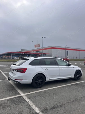 Skoda Superb - imagine 3