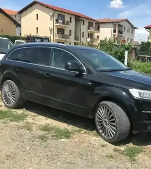 Vand jenti cu anvelope M+S audi Q7
