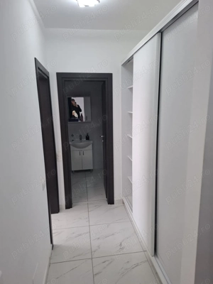 Apartament 2 camere mobilat utilat modern cu loc de parcare inclus! - imagine 2