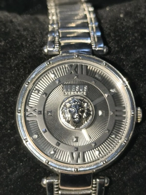 Versace Versus Moscova dama - imagine 2