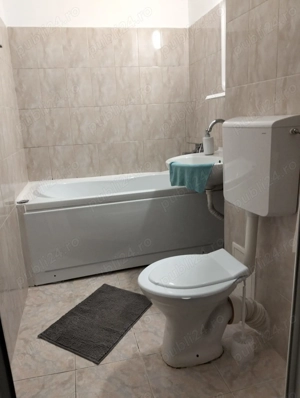 Garsoniera renovata situata in Vatra Luminoasa. - imagine 6