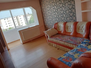 Inchiriez apartament cu 3 camere - imagine 8