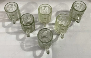 set complet sase 6 cani mini carafe sticla vechi vintage sunt facute din sticla groasa transparenta 