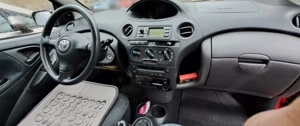 Vand Toyota Yaris 1,3 Benzina - imagine 5