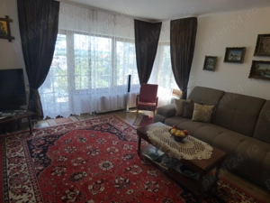 Vand apartament doua camere decomandate ,suprafata utila 60 mp. - imagine 3