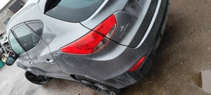 Dezmembrez / dezmembrari piese auto Hyundai ix35 2.0CRDI 4x2 FWD manual 6+1trepte an 2011 155.000 km - imagine 3