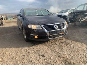 dezmembrez passat 2.0tdi bkp  - imagine 3