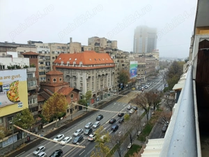 Piata Universității, regim hotelier!
