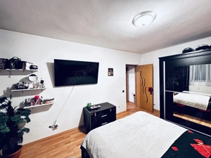 Vând Aprtament 2 camere - imagine 5