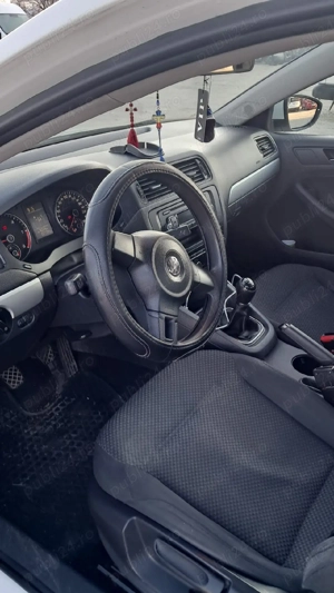 vw jetta 2012 - imagine 5