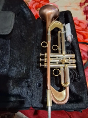 Vând trompetă profesională  - imagine 2