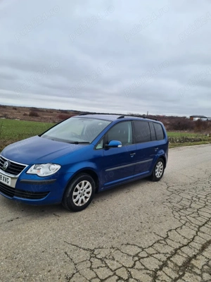 VW Touran  - imagine 4