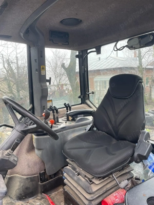 Tractor New Holland 8670 - imagine 2