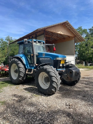 Tractor New Holland 8670