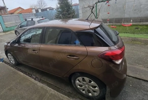 Hyundai i20 - 2015 - imagine 10