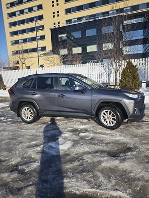 Toyota RAV4 hybrid AWD - imagine 4