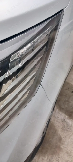 vinzari auto moto microbuz renault trafin - imagine 2