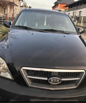 Dezmembrez Kia Sorento  - imagine 2