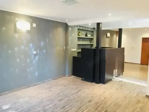 vand spatiu comercial zona centrala 