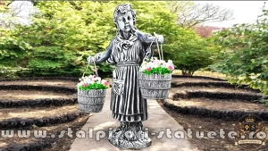 Statuetă țărancuța grădinăreasă, gri patinat, model S14.