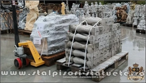 Stâlpișori, baluștri, popici, mosoare, din beton, model B8. - imagine 3