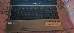 Vând laptop Acer aspire 5732Z - imagine 3