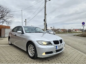 Bmw 320i acte la zi