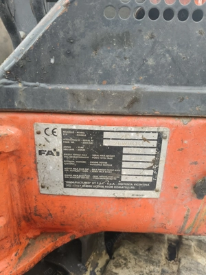 Vând miniesxcavator  - imagine 2