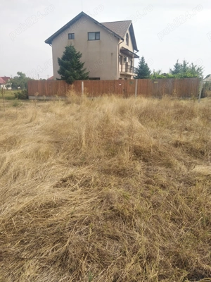 Teren peris+ utilități+asfalt