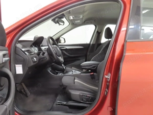BMW X1 sDrive 18d 150 CP   2020 - imagine 8