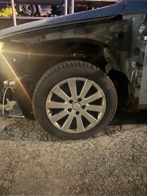 Dezmembrez passat b6 2.0 BMP automat - imagine 3