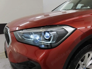 BMW X1 sDrive 18d 150 CP   2020 - imagine 3