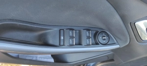 Ford Focus Titanium - imagine 12