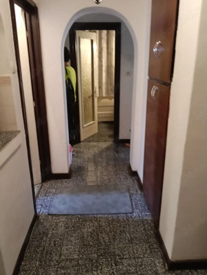 Vand apartament 4 camere - imagine 8