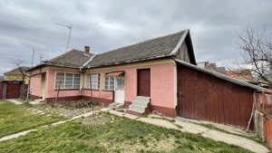 Vând Casă în Sălard 2500mp - imagine 4