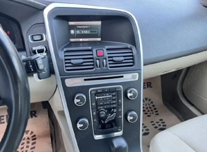 Vand Volvo XC60 2011 D3 5 cilindri 163CP - imagine 4