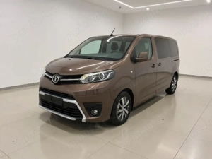 Toyota Proace VERSO 8 locuri