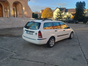 Ford Focus MK1 Combi 1.8 TDDI Diesel - imagine 7