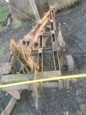 Plug cu 4 brazde sau 3  - imagine 3