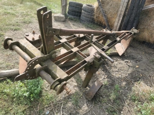 Plug cu 4 brazde sau 3  - imagine 4