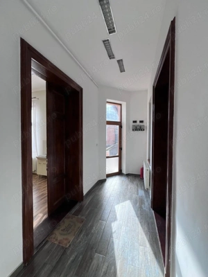 Proprietar inchiriez apartament in zona centrala - imagine 4