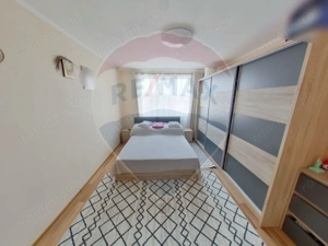 Apartament cu 3 camere de vânzare